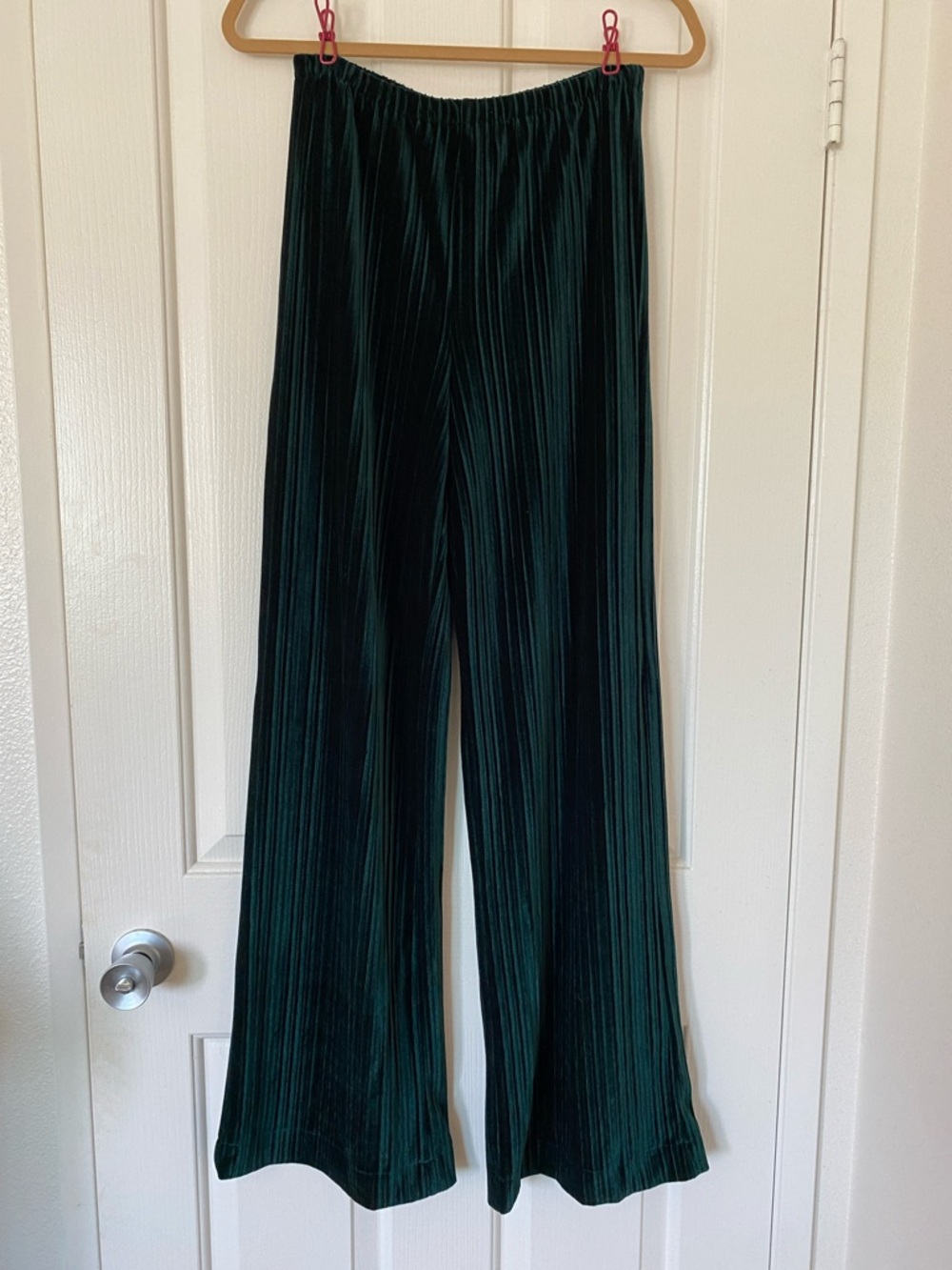 MNG Dark Green Ribbed Velvet Pants